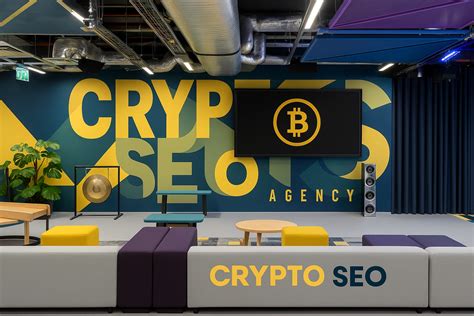 A marketing manager interviewing a crypto SEO agency team to discuss SEO strategies.